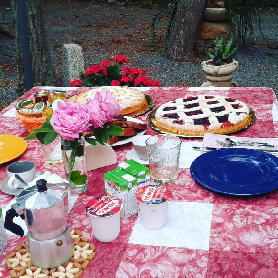 B&B Il Girasole Sant'Anna Arresi Luaran gambar