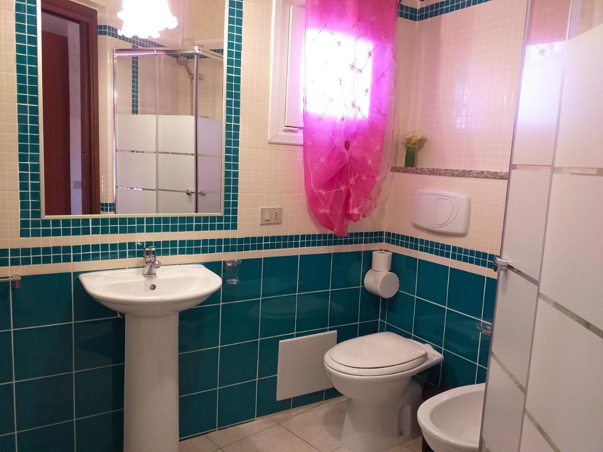 B&B Il Girasole Sant'Anna Arresi Luaran gambar